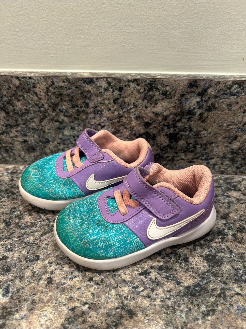 Nike toddler Teal, Purple & Pink Hook-and-Loop Athletic Sneakers